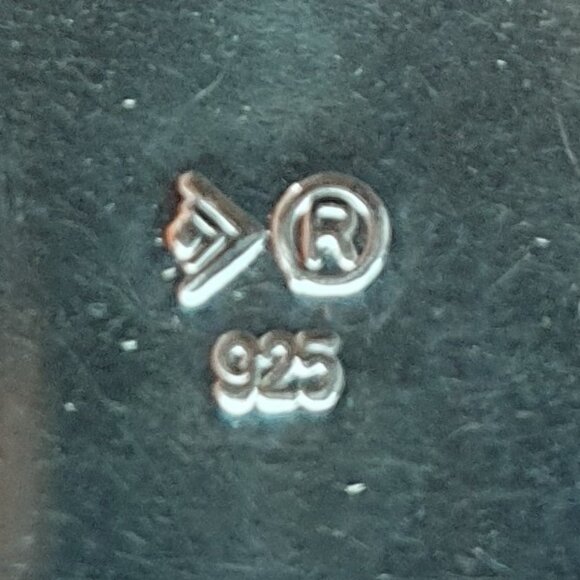 Vintage Retired SILPADA 925 Sterling Silver Hammered Pendant Necklace - Picture 6 of 11